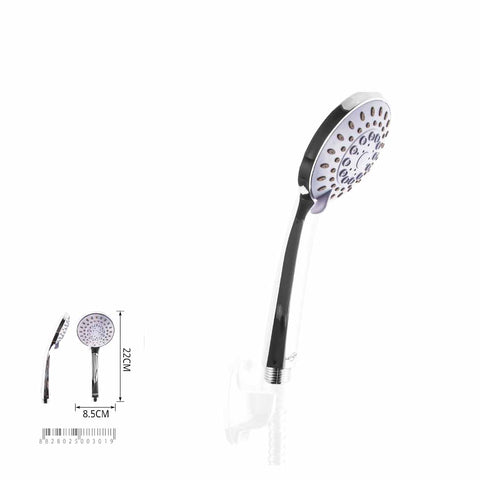 Soffione doccia con le tre diverse opzioni di getto.