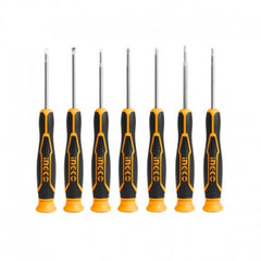 Il set di cacciaviti Ingco include 7 cacciaviti professionali con impugnatura di nuovo design e manico ergonomico. Perfetto per lavori di precisione.